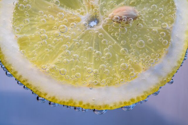 Photo by Myriams-Fotos slice of lemon, lemon, small bubbles